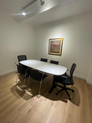 Imagen 22 de 26 de Oficinas Privadas Y Compartidas Co Work En Pleno Centro