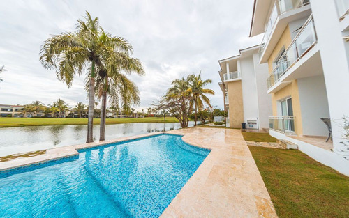 Vendo Apartamento En Zona Exclusiva De Punta Cana 