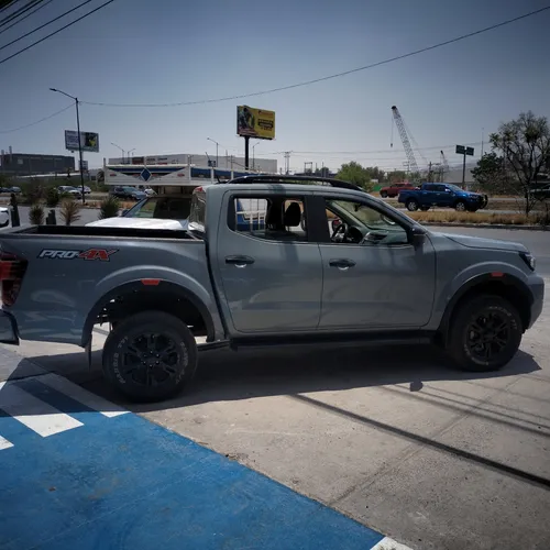 Nissan Frontier 2.5 Pro-4X Dc 4X4 Ta