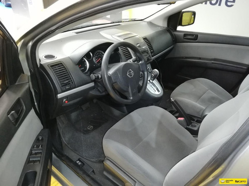 Nissan Sentra B16