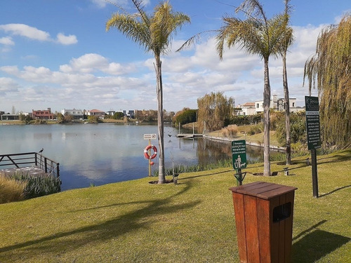 Imagen 13 de 16 de Casa En Venta En San Francisco, Villanueva, Tigre