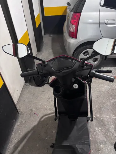 Autónomia De 60km Velocidad Máxima De 40 Km/h