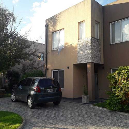 Casa En Venta En El Hornero, Pilar, G.b.a. Zona Norte