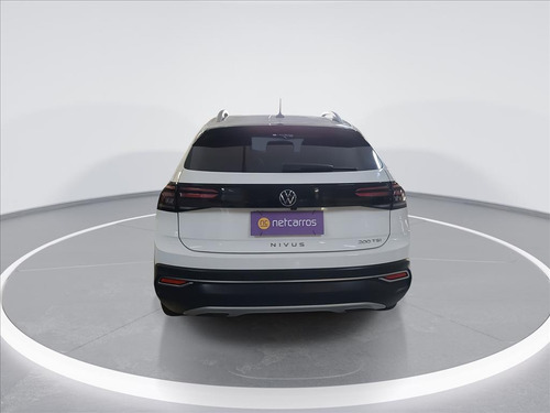 Volkswagen Nivus 1.0 200 TSI TOTAL FLEX HIGHLINE AUTOMÁTICO