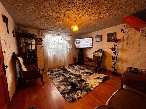 Casa 2 Dorm, 1 Baño, 2 Estacionam, Tocornal (63951)