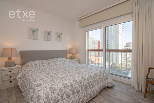 Apartamento En Venta De 3 Dormitorios En Puerto