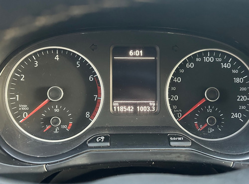 Volkswagen Suran 1.6 Highline