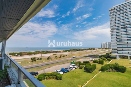 Imagen 19 de 21 de Departamento De 4 Dormitorios Primera Linea Playa Brava - Tiburon