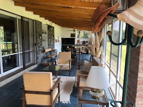 Vendo Hermosa Quinta En Anisacate 4,5 Has. Casa. Galpon. Pil. Parquizado. Riego.