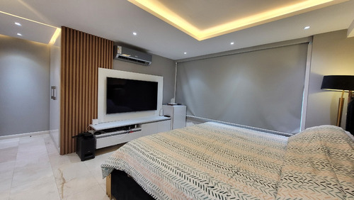 Apartamento En Venta En La Alta Florida, Municipio Libertador