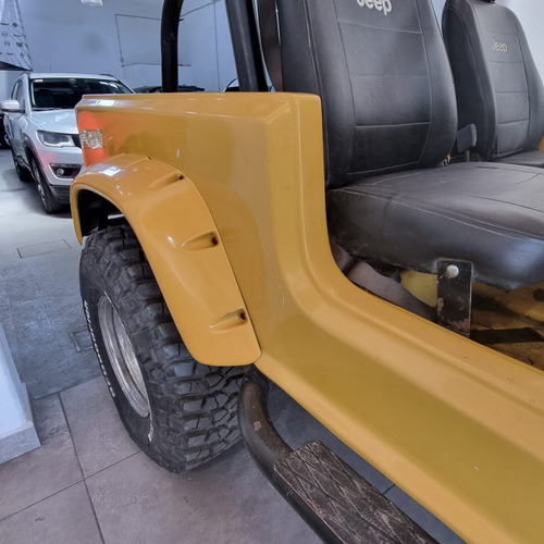 Imagen 10 de 12 de Jeep Ika 4x2 Lody Ford 221