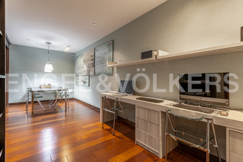 Arquitecto Mardones En Condominio Valle Escondido