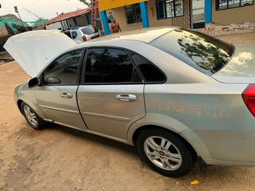 Chevrolet Optra 1.6 Advance