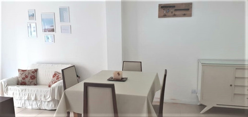 Alquilo Departamento 3 Ambientes Fin De Semana Y Temporada De Verano A 50 Mts Del Mar Y Plaza España. La Perla