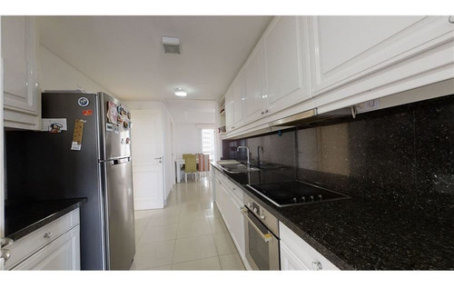 Venta 3 Amb C/dep Y Cochera Chateau Puerto Madero
