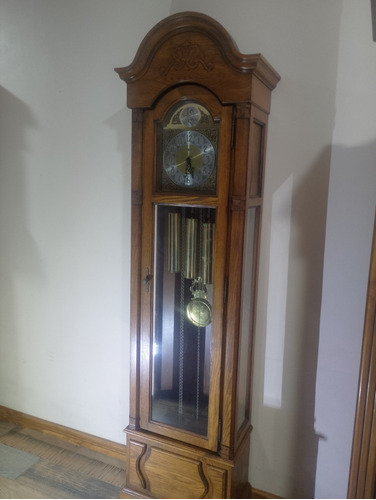 Reloj Grand Father Howard Miller 