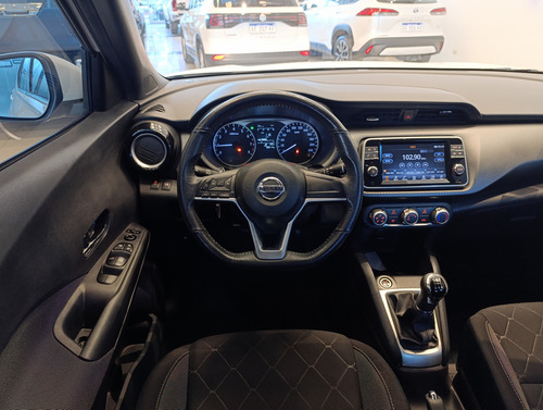Nissan Kicks 1.6 Advance