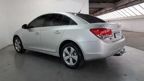 Imagem 6 de 15 de Cruze 1.8 Lt 16v Flex 4p Automático (flex)