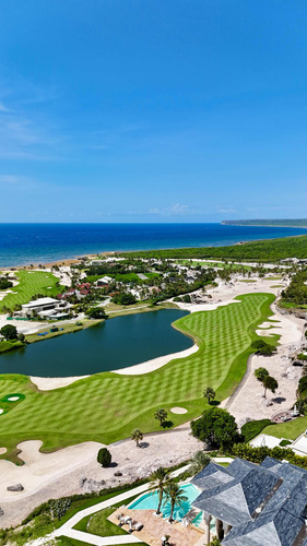 Villa Tropical En Veinte, Cap Cana, República Dominicana.