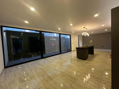 Increíble Residencia De Autor Acabados De Lujo 4 Rec Precio Oportunidad