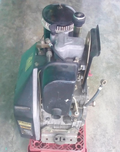Imagen 3 de 3 de Motor Adme Italiano De 12, 6 Hp A Gasoil Modelo Adn54wx Nuev