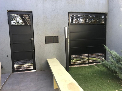 Imagen 4 de 30 de Venta Bellísima Casa 4 Ambientes C/ Pileta En Parque Leloir