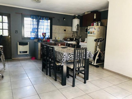 Imagen 2 de 9 de Duplex En Venta Dos Dormi -la Plata-75 / 17 Y 18