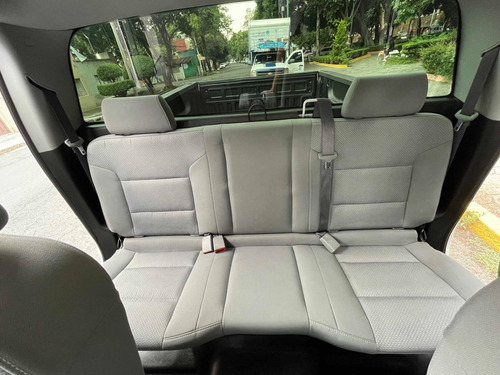 Imagen 9 de 15 de Chevrolet Silverado 2017 4.3 2500 Cab Ext Ls V6 4x2 At
