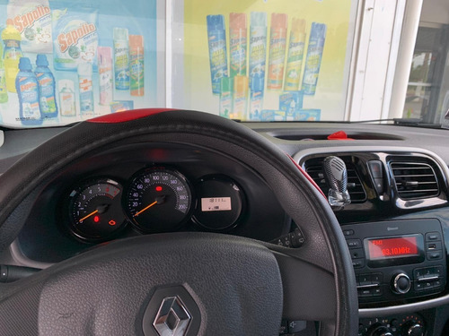 Renault Sandero Authentique 1.6