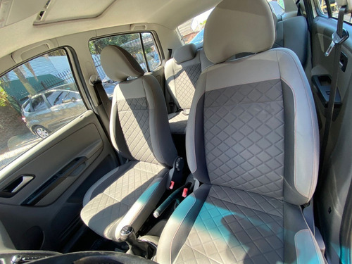 Imagen 16 de 21 de Volkswagen Fox 1.6 Highline