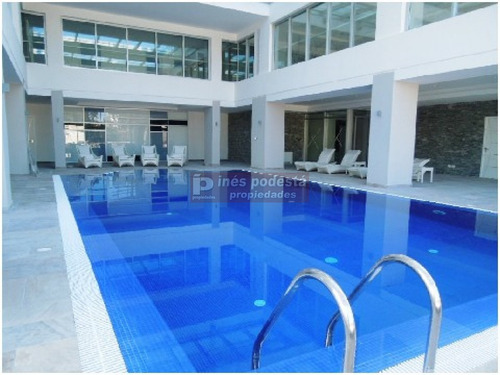 Apartamento En Venta, Mansa, Punta Del Este, 3 Dormitorios.- Ref: 7376