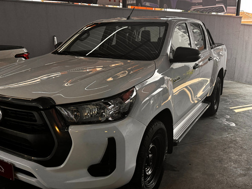 Toyota Hilux 2.8 Std Power Pack Cab. Dupla 4x4 Tdi 4p
