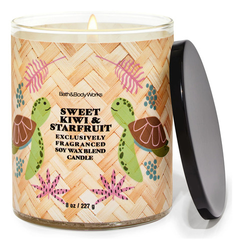 Bath & Body Works Aromática Single Wick 8 Onzas Crema Sweet Kiwi And Starfruit Golden Kiwi Juivy Starfruit Solar Woods