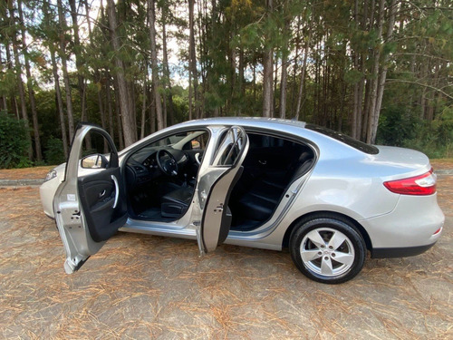 Renault Fluence 2.0 DYNAMIQUE 16V FLEX 4P MANUAL