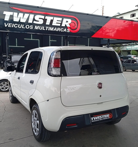 Fiat Uno 1.0 Attractive Flex 5p marchas