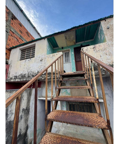 Casa Para Remodelar En Venta En Santa Rosa, Aragua