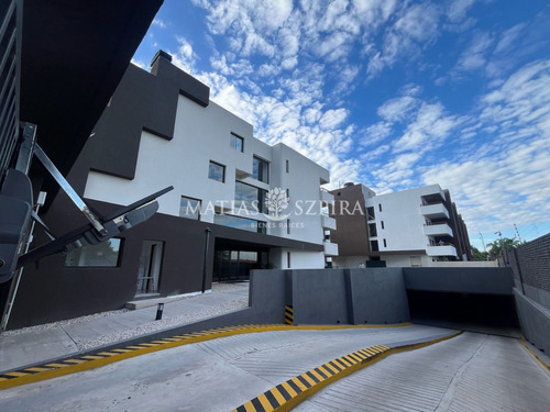 Monoambiente Patio Y Parrilla Estrenar Complejo Ameneties