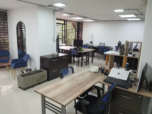 Oficina/local Comercial Primer Piso En Versalles