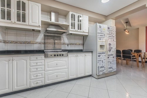 Imagen 18 de 30 de Casa 5 Amb Con Pileta Climatizada - Ciudad Jardín