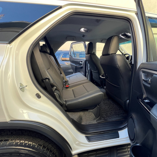 Toyota SW4 2.8 Srx 204Cv 4X4 7As At