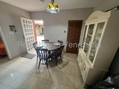 Ls Vende Casa La Florida
