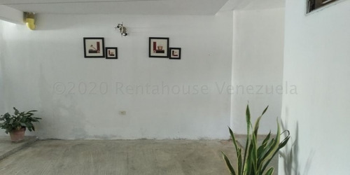 Imagen 25 de 30 de Casa En Venta En El Trigal Cabudare Lara 0-4-2-4-5-9-3-7-5-4-2 Rent-a-house Centro Occidente Mls Código: 22-24439