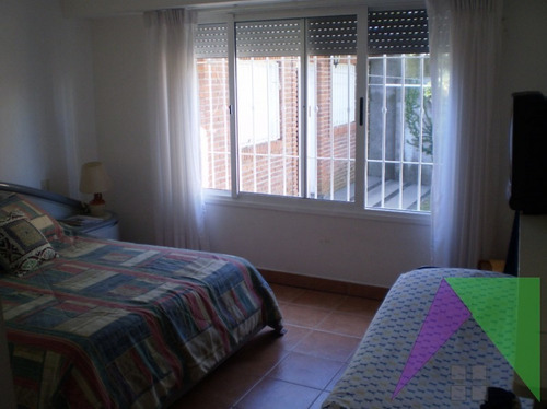 A Pasos De Playa Mansa- Ref: 28857