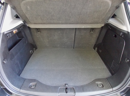 Imagen 13 de 15 de Chevrolet Tracker 1.8 Ltz + Awd At 2014 Carbone