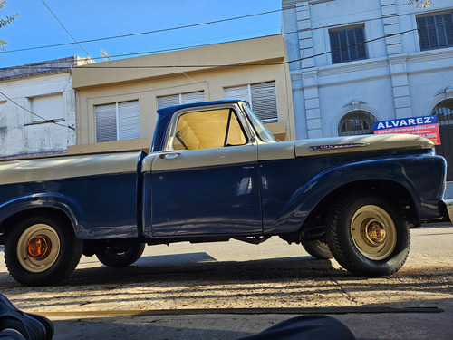 F-100 V8