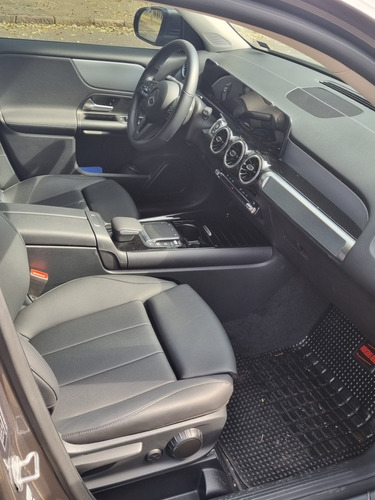 Imagen 8 de 15 de Mercedes-benz Clase Glb Glb 200