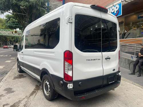 Ford Transit 3.8 Gasolina Bus 15 Pasajeros At