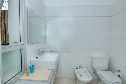 Imagen 7 de 15 de Apartamento En Edificio Nuevo Solo 12 Unidades Paradas Playa Mansa Temporada Y Anual - Loft De Diseño Muy Amplio - 56 M2