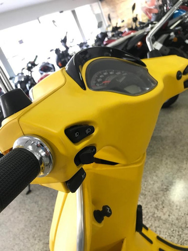 Imagen 5 de 12 de Vespa Sxl 150 Agencia Oficial Rosario Y Zona