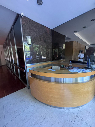Departamento En Alquiler, 5 Ambientes Con Dependencia En Palermo